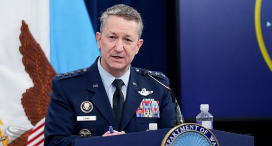 رئيس الأركان الأمريكي: دول الخليج تحمي أجواءها باستخدام قدراتها الدفاعية