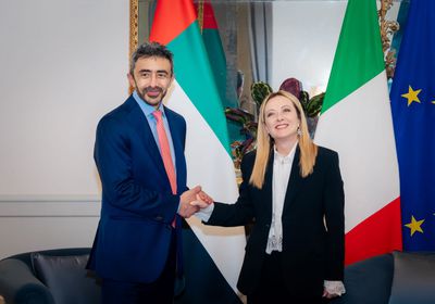 الشيخ عبدالله بن زايد يلتقي رئيسة وزراء إيطاليا في روما