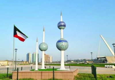 الكويت: الدفاعات الجوية تتعامل مع هجمات صاروخية ومسيرات