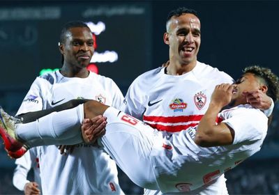 الزمالك ينفرد بصدارة الدوري المصري
