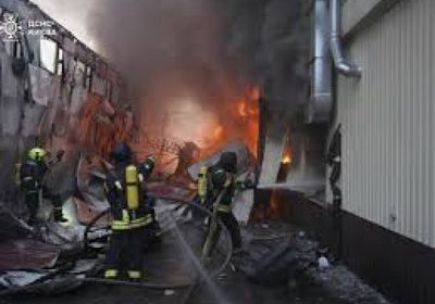 مقتل شخصين على الأقل بضربة روسية على خاركيف