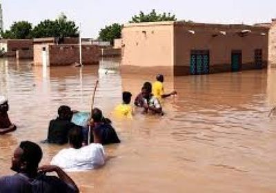 وفاة 23 وتعطل الرحلات الجوية في نيروبي جراء سيول