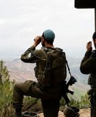 الجيش الإسرائيلي ينذر بأنه سيضرب مواقع لحزب الله في صور