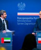 وزير الخارجية الإماراتي يلتقي نظيره البولندي في وارسو