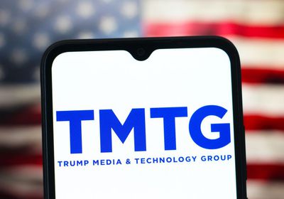 لايتهايزر يستقيل من "ترامب ميديا" بالتزامن مع مهامه الحكومية