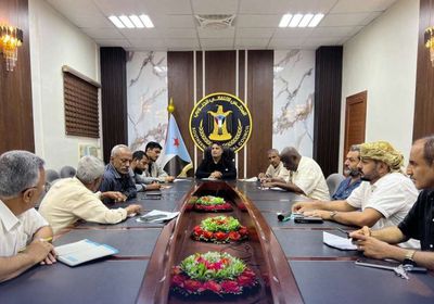 انتقالي عدن يناقش ترتيبات اللقاء الموسع للقيادة المحلية المقرر غدا