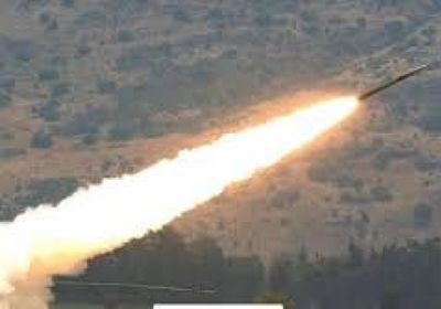 دوي سلسلة انفجارات في تل أبيب بعد رصد رشقة صواريخ جديدة