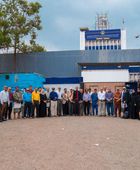 موظفو عمومية الانتقالي يواصلون وقفتهم الاحتجاجية