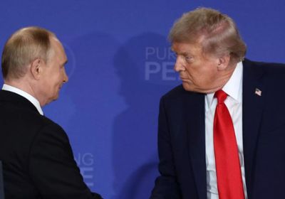 الرئيس الروسي يجرى اتصالاً هاتفياً بنظيره الأمريكي