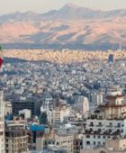 دول غربية تقرر إغلاق سفاراتها أو نقلها من طهران