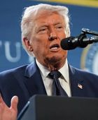 ترامب يعلن تدمير 10 زوارق إيرانية لزرع الألغام