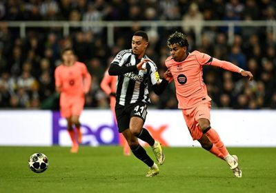 نيوكاسل يهدي برشلونة تعادلًا قاتلًا بدوري الأبطال