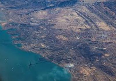 ثلاث سفن أخرى تتعرض لمقذوفات في مضيق هرمز