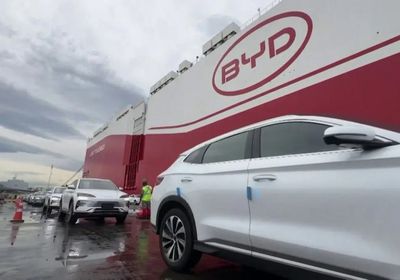 مبيعات "بي واي دي" تهبط 36% في الصين