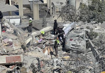 مقتل 8 أشخاص في هجوم إسرائيلي شرقي لبنان