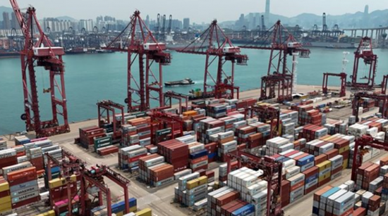 "التعريفات الجمركية" تُنعش خزينة واشنطن بـ 151 مليار دولار