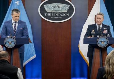 وزير الحرب الأمريكي: المرشد الإيراني الجديد مصاب بتشوهات