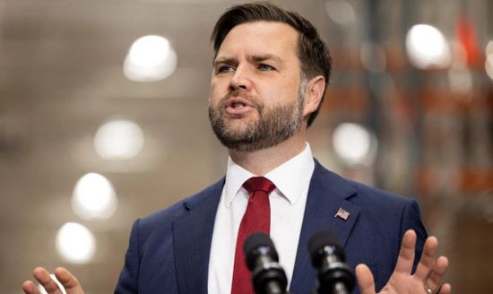 بوليتيكو: "دي فانس" عارض قرار ترامب بخوض الحرب مع إيران