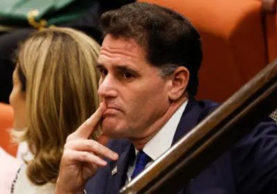 نتنياهو يكلف ديرمر بإدارة ملف لبنان خلال الحرب