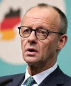 المستشار الألماني ينتقد رفع العقوبات عن النفط الروسي