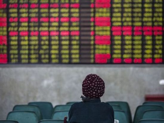 بورصات الصين تعمق خسائرها الأسبوعية بظل غموض جيوسياسي