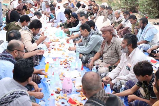 انتقالي أبين يبحث قضايا المحافظة والجنوب خلال مأدبة إفطار