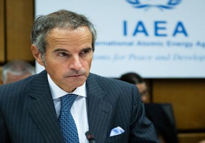 غروسي يطالب بالعودة إلى طاولة المفاوضات حول نووي إيران