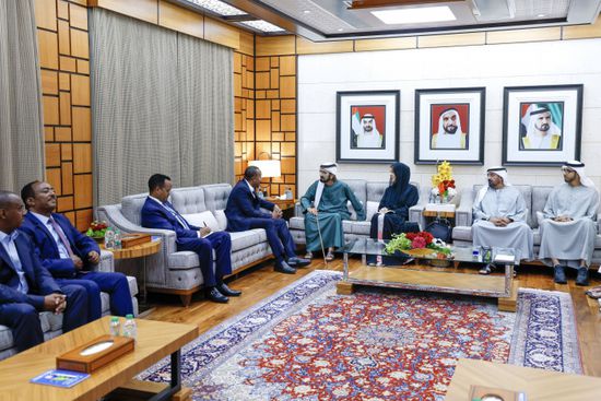 الشيخ  محمد بن راشد وآبي أحمد يبحثان تعزيز التعاون ويؤكدان أهمية تهدئة التصعيد في المنطقة