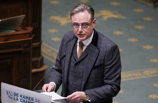 رئيس وزراء بلجيكا يدعو الاتحاد الأوروبي لإجراء محادثات مع روسيا