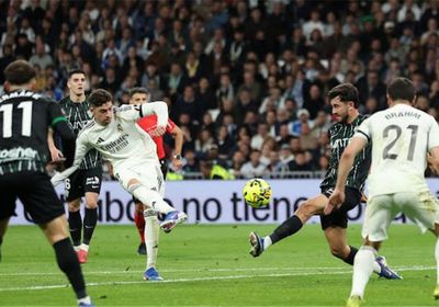 ريال مدريد يكتسح إلتشي بالدوري الإسباني