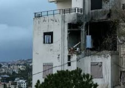 4 قتلى على الأقلّ في غارات على جنوب لبنان ليلًا