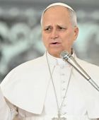 بابا الفاتيكان يطالب بوقف إطلاق النار في الشرق الأوسط