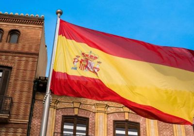 الدفاع الإسبانية تعلن نقل قواتها المتمركزة في العراق مؤقتًا