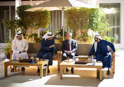 رئيس الإمارات وعاهل الأردن يبحثان التطورات الإقليمية في المنطقة