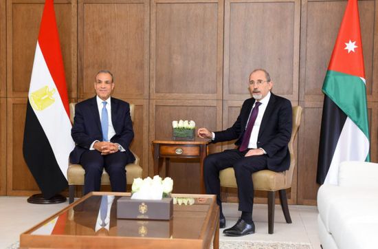 وزير الخارجية المصري يبحث مع نظيره الأردني التحديات الجسيمة في المنطقة