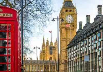 ستارمر يؤكد لزيلينسكي ضرورة أن يظل التركيز منصبا على أوكرانيا