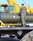 بقنابل خارقة.. الجيش الأمريكي يستهدف مواقع صواريخ إيرانية