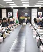 السلطة الفلسطينية تدفع 50% من رواتب ديسمبر مع استمرار أزمتها المالية