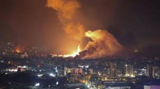 دوي انفجارات في تل أبيب