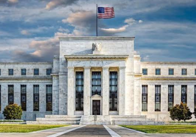 الفيدرالي الأمريكي يُبقي أسعار الفائدة دون تغيير للمرة الثانية