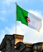 الجزائر تدين العدوان الإسرائيلي على الأراضي اللبنانية