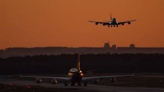 هيئة الطيران بالاتحاد الأوروبي تجدد تحذيرها بتجنب أجواء الخليج