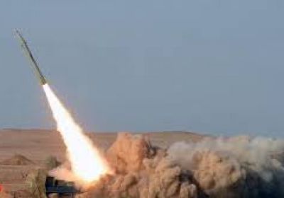 السعودية تعلن إصابة 4 أشخاص بشظايا عقب اعتراض صاروخ بالستي في الرياض