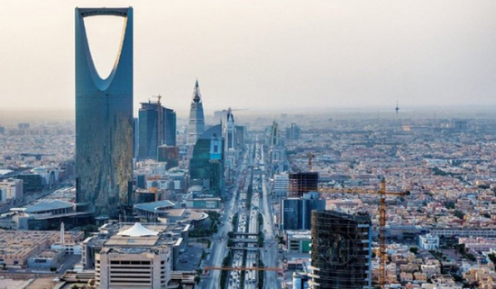 ارتفاع الإيرادات التشغيلية لقطاع الأعمال في السعودية 2.7%