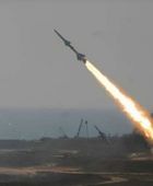 الدفاعات البحرينية تعترض 132 صاروخًا و234 مسيرة