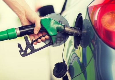 إيطاليا تقر مرسوماً لخفض أسعار البنزين بـ0.25 يورو