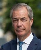 فاراج يقول إنه سيحظر صلاة الجماعة في بريطانيا إذا أصبح رئيسا للحكومة