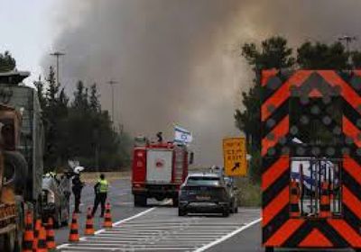 خدمة الطوارئ الإسرائيلية: مقتل شخص إثر حريق مركبتين قرب الجليل