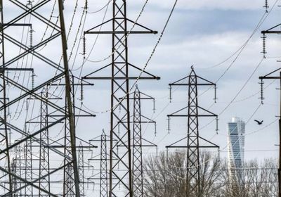 السويد تهدد بقطع إمدادات الكهرباء عن جيرانها