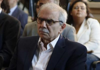 رئيس الوزراء اللبناني: لن تخيفنا تهديدات حزب الله.. والحرب فرضت علينا